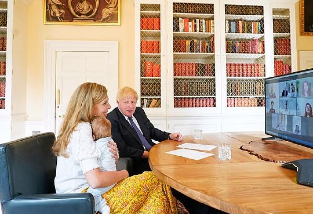 Boris Johnson e la (bizzarra) teoria cospirativa sul figlio: in realtà non esiste