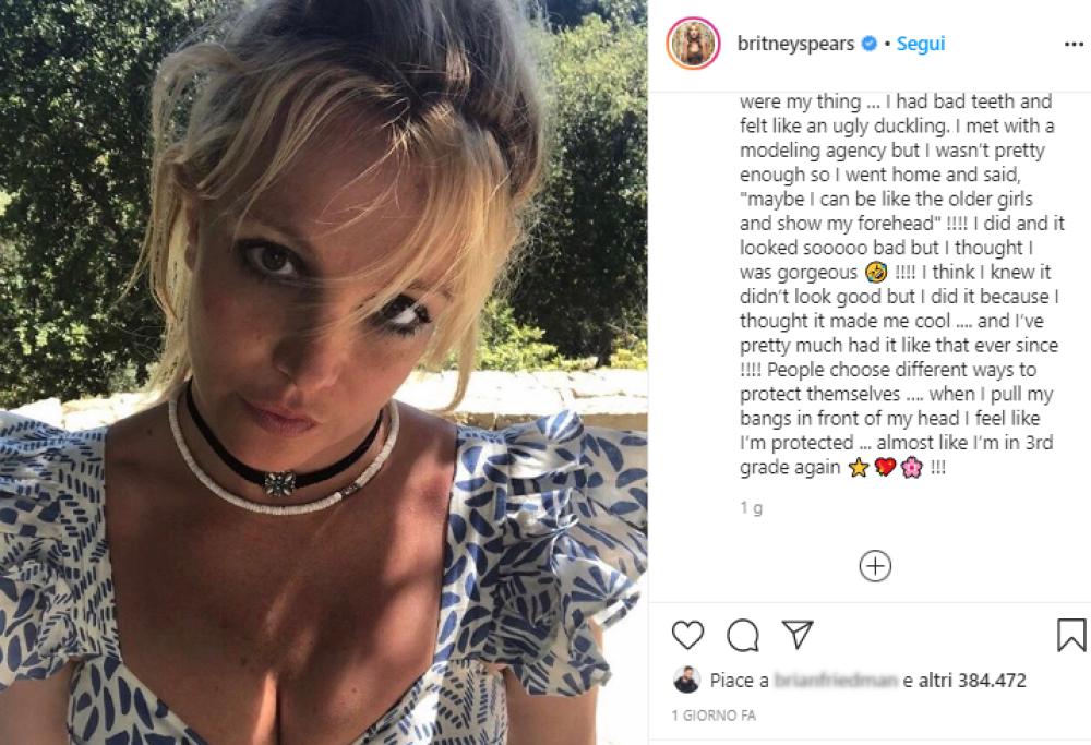Britney Spears dedica un post alla sua (ritrovata) frangetta