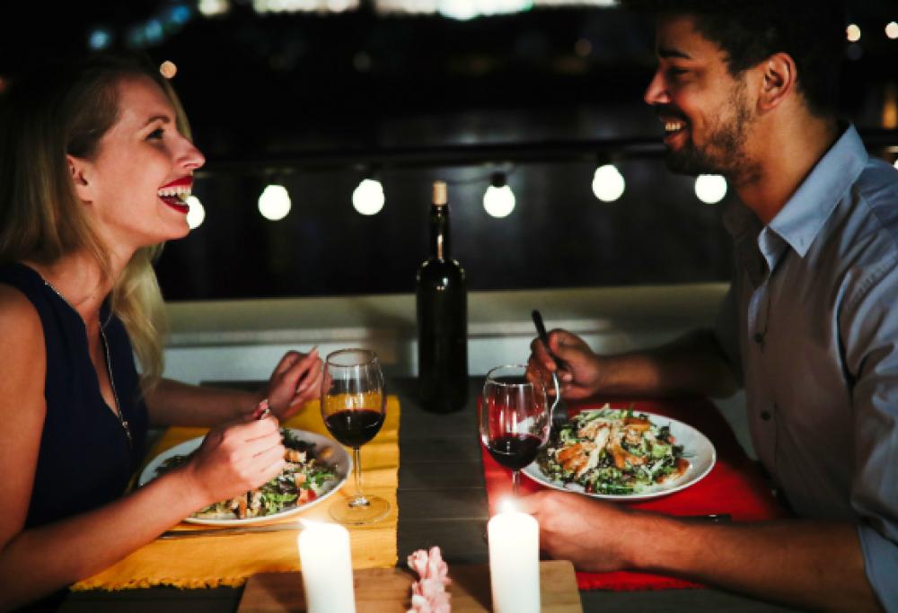 L'amore (quello vero) fa ingrassare, parola di scienza
