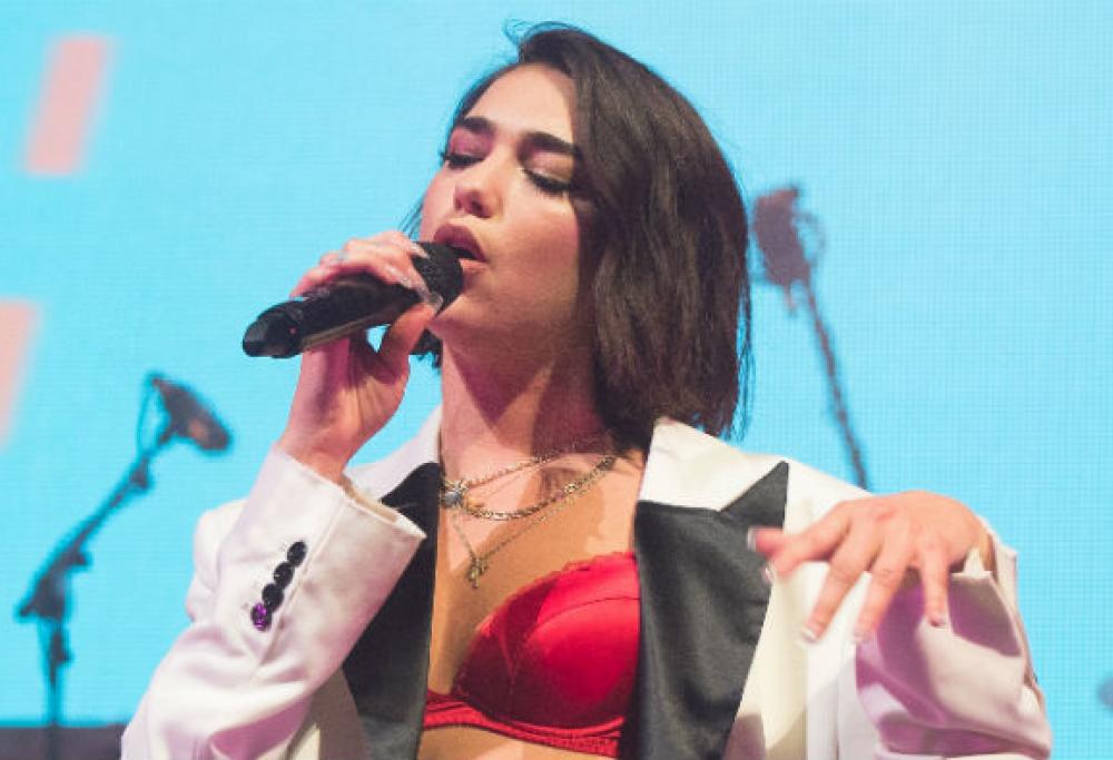Sanremo 2020: Dua Lipa ospite della quarta serata