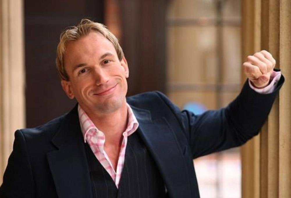 Christian Jessen, il medico che ha offeso gli italiani, ora si scusa: “Volevo solo sdrammatizzare”