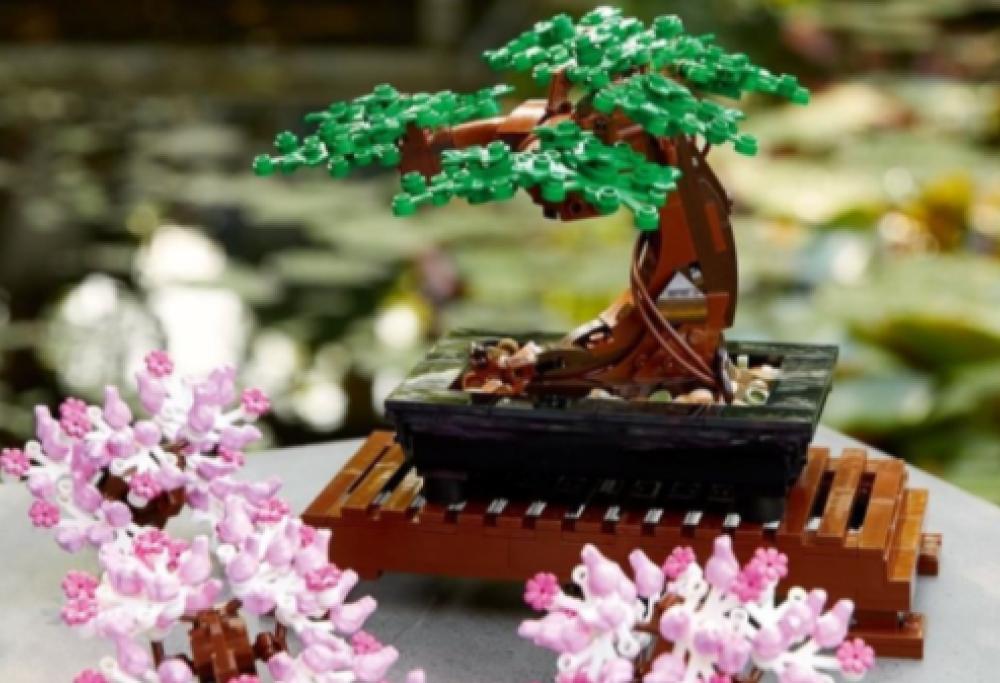 LEGO realizza la sua prima linea di fiori fatti con i famosi mattoncini
