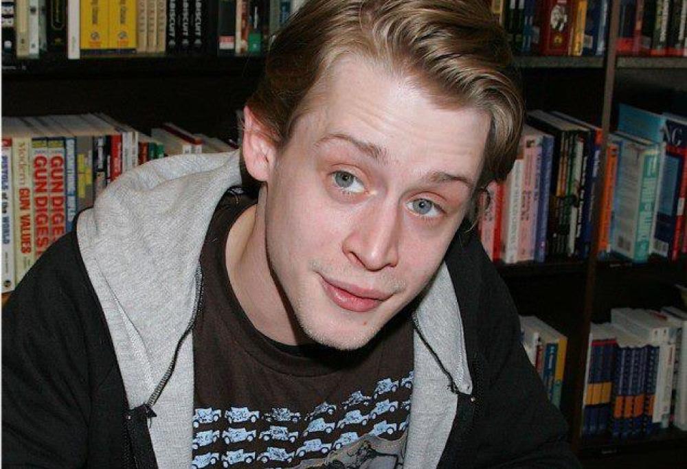 Macaulay Culkin difende Michael Jackson: "Non mi ha mai violentato"