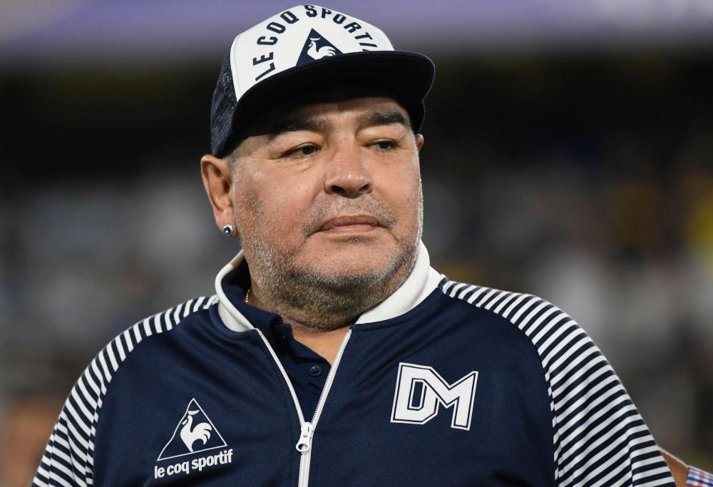 Maradona operato al cervello: "operazione perfettamente riuscita"