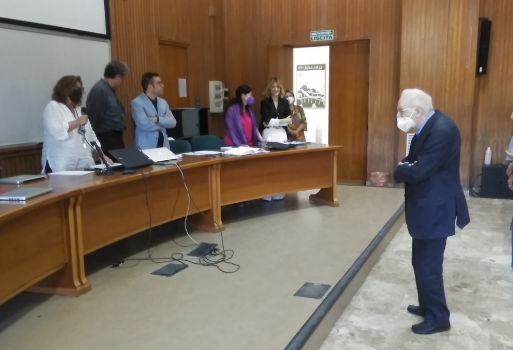 A 99 anni prende la Laurea Magistrale in Filosofia con 110 e lode