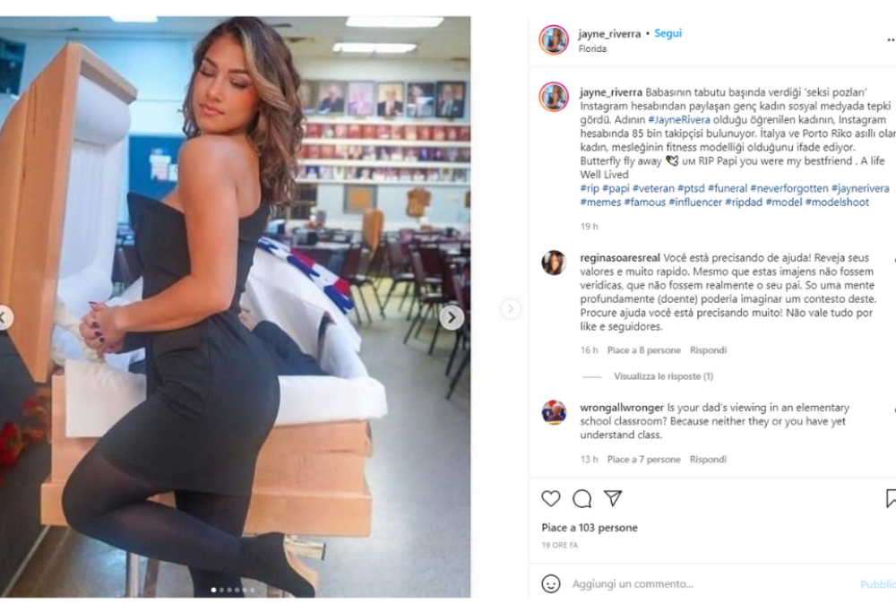 Jayne Rivera posa con la bara del padre: è polemica