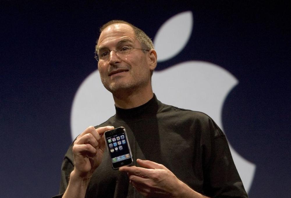 Apple: il primo modello di iPhone festeggia 14 anni