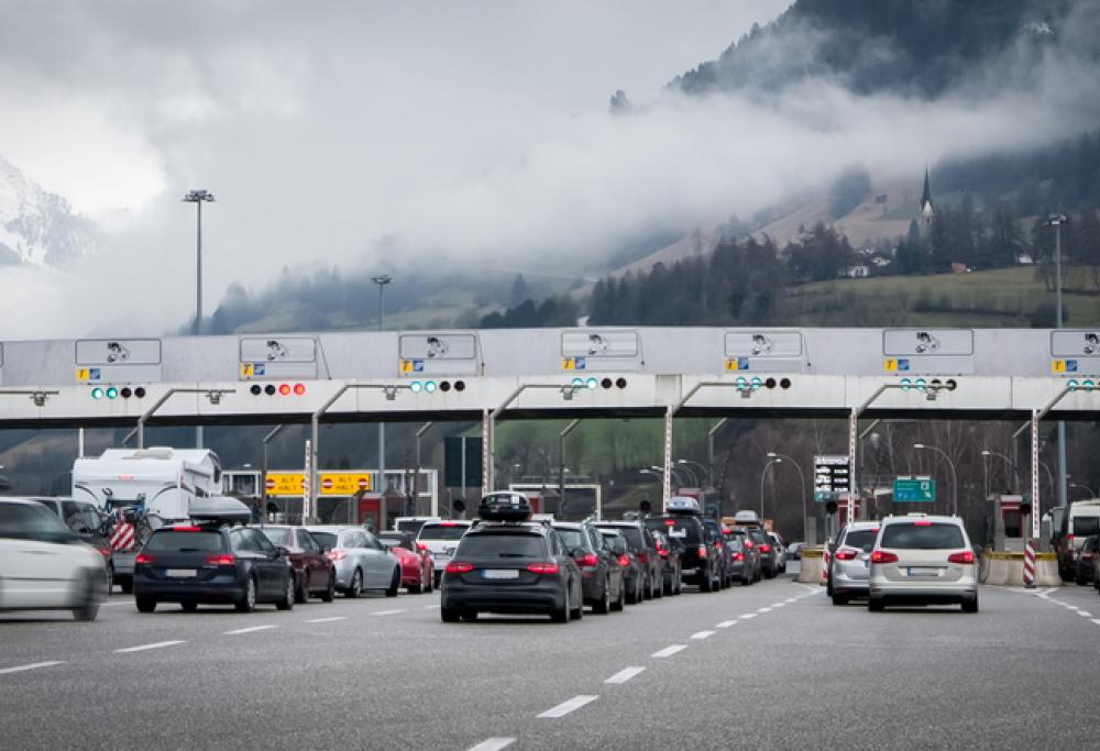 Spostamenti tra Regioni dal 3 giugno: si valuterà il livello di rischio contagio