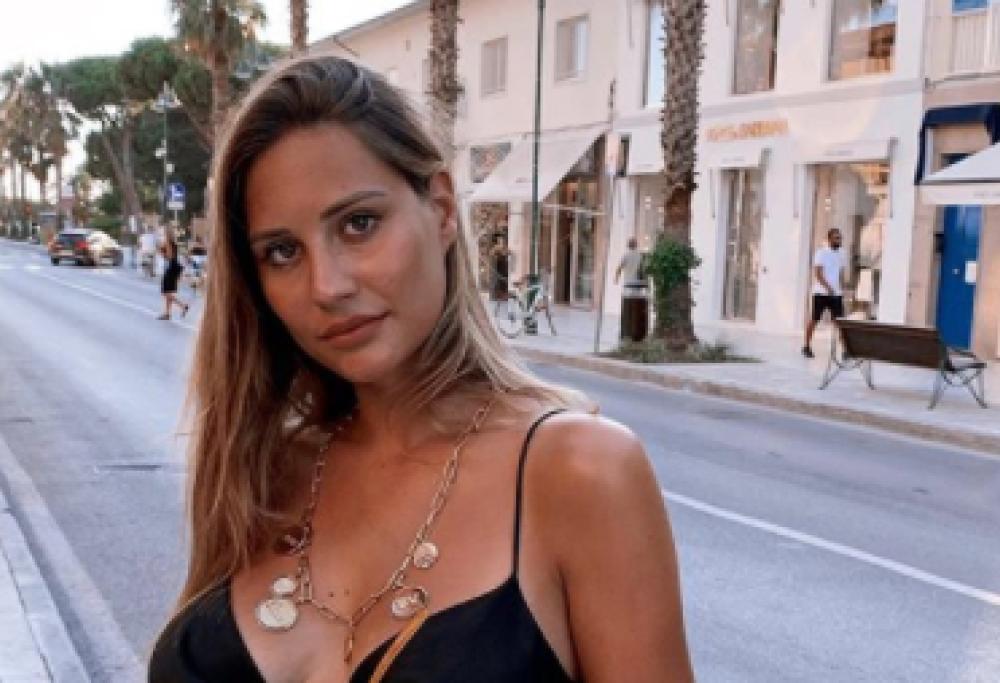 “Quando donne senza figli mi dicono di essere stanche...", la battuta di Beatrice Valli scatena la polemica