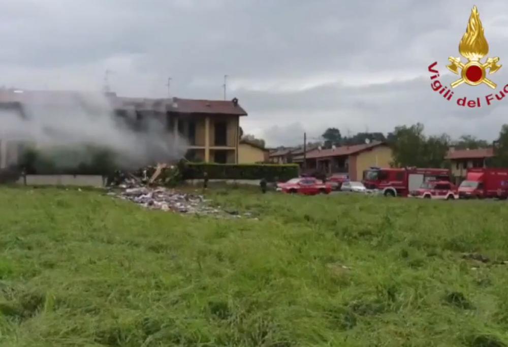 Como, esplode villetta: morto un ragazzo di 21 anni