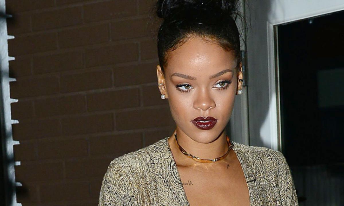 Rihanna, bloccato il concerto per Freddie Gray - Radio 105, image size:1200x720