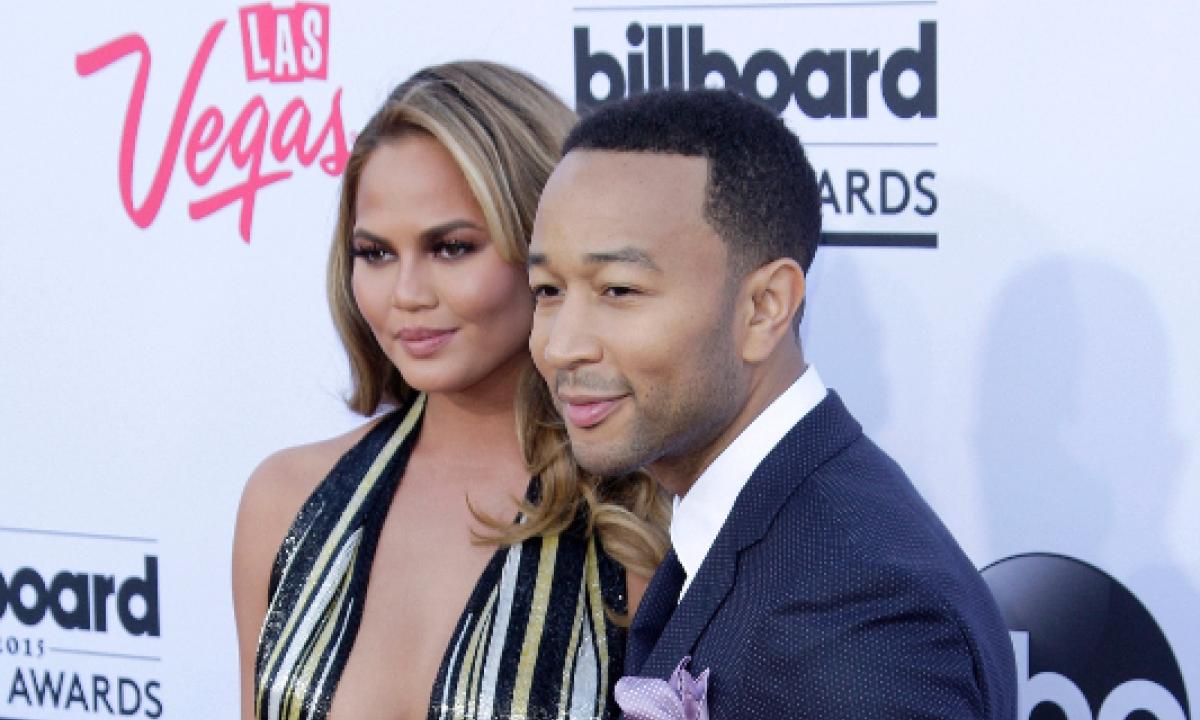 NEW PHOTOS: SI Swimsuit 2017 in Sumba Island - Swimsuit | SI.com, image size:1200x720