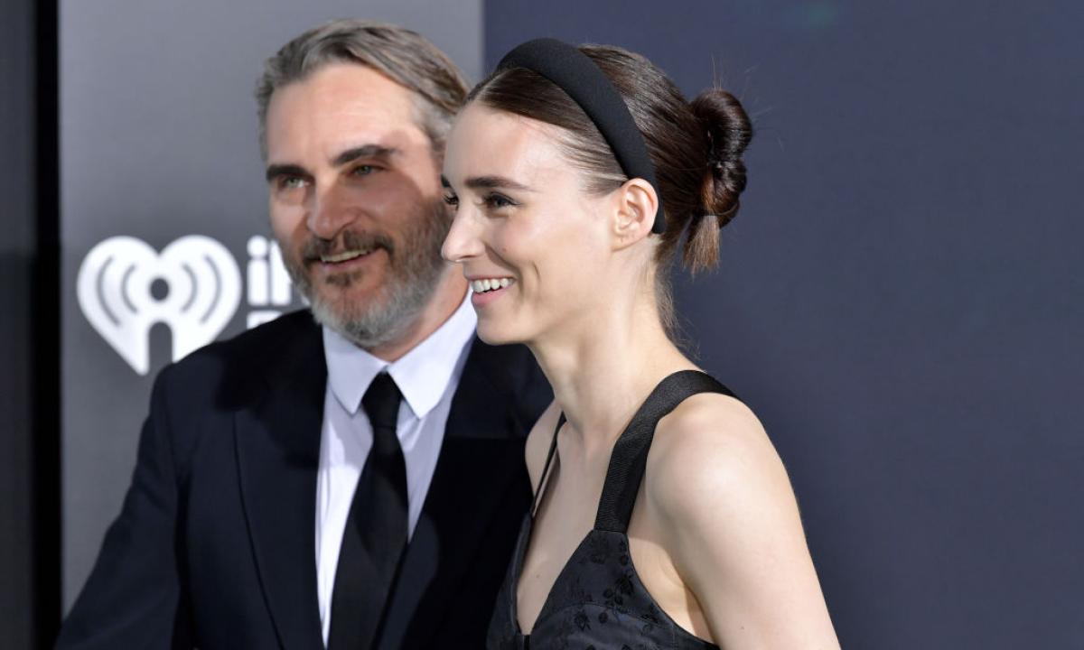 David Fincher Rooney Mara Editorial Stock Photo - Stock Image |  Shutterstock Editorial, image size:1200x720