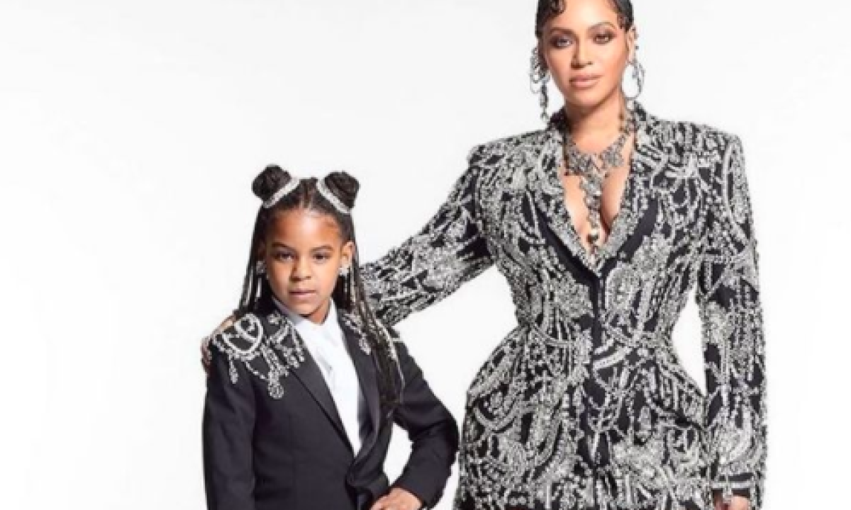 Due mostre che raccontano la moda e la bellezza fra passato e presente, image size:1200x720