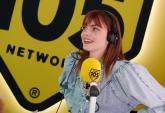 Annalisa ha messo le ali e una gonna di cristallo con "Bellissima"