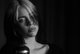 La risposta epica di Billie Eilish alle critiche sul suo fisico