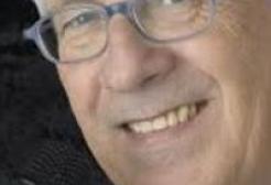 Intervista a PEPPINO DI CAPRI in gara nel 1991