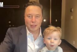 Il figlio di Elon Musk interrompe la videocall a sopresa