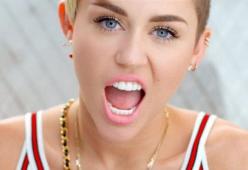 Miley Cyrus: "Mi ritengo un modello positivo"