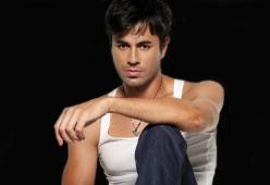 Enrique Iglesias: in causa per plagio
