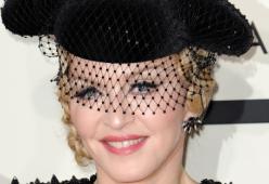 Madonna “bannata” dalle radio inglesi: “Troppo vecchia”