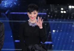 Sanremo, posata la targa di Arisa
