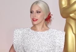 Lady Gaga sceglie Vera Wang
