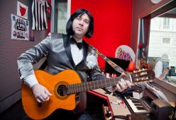 Ruggero de I Timidi e i Radiosboro allo Zoo di 105!