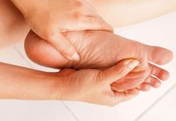 Perché i piedi si addormentano? 
