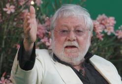 Paolo Villaggio a Benvenuti nella Giungla, stasera alle 20.00
