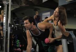 Cosa succede se uomini e donne si scambiano i ruoli in palestra 