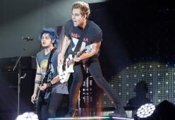 5 Seconds of Summer, Luke Hemmings: "Il successo mi ha insegnato a riconoscere i veri amici"

