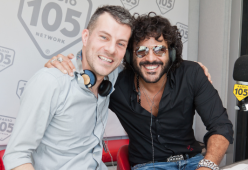Francesco Renga a 105 Mi Casa

