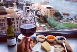 Il vino rosso? Potrebbe aiutare a bruciare i grassi 