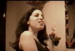 Amy Winehouse 14enne  canta “Happy Birthday”, il video.
