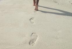 Vuoi restare in forma durante le tue vacanze al mare? Ecco gli sport da spiaggia