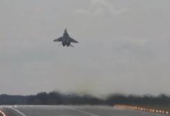 Wow! L'impressionante e spettacolare decollo verticale di un Mig-29