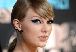 Taylor Swift: "Bad Blood non parla di nessuno in particolare"
