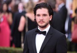 GOT, Kit Harington avrebbe avuto un crollo nervoso e sarebbe in clinica
