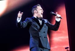 Tiziano Ferro: video messaggio per il Gay Pride Latina. ( video )
