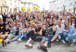 Tutto Esaurito, una Grande Famiglia 