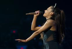 Ariana Grande cancella i concerti oltremare
