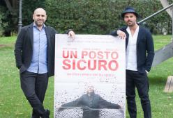 Marco D’Amore e il regista Francesco Ghiaccio a 105 Mi Casa