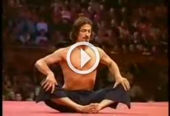 L'uomo più snodabile del mondo! (video)
