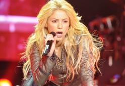 Shakira: una canzone con Carlos Vives
