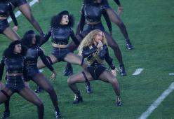 Beyoncé: "Non sono contro la polizia"
