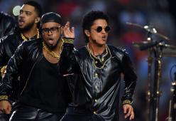 Bruno Mars annuncia l'uscita di "24 Karat Magic"
