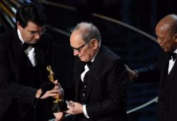 Oscar 2016: prima statuetta per Ennio Morricone…e per Di Caprio
