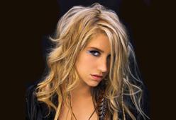 Kesha, Dr. Luke chiede la pubblicazione delle cartelle mediche
