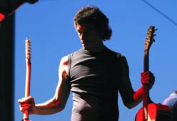 Il chitarrista Federico Poggipollini a Kris & Love